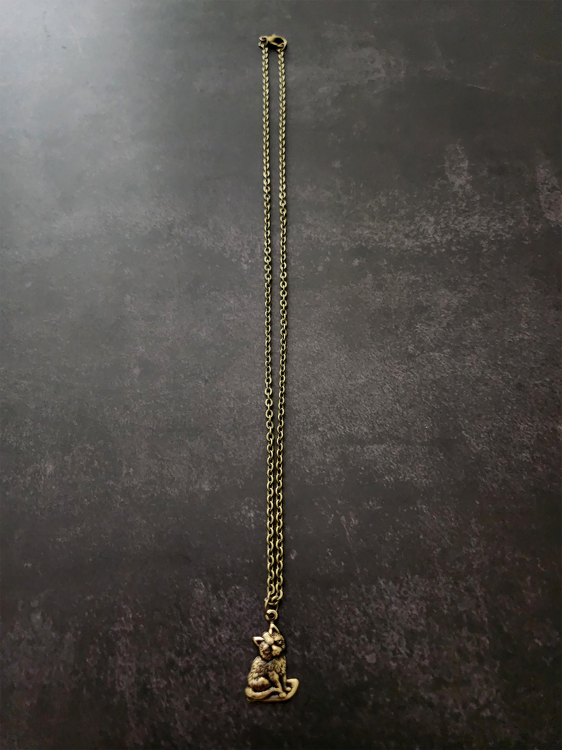 cozy cat necklace