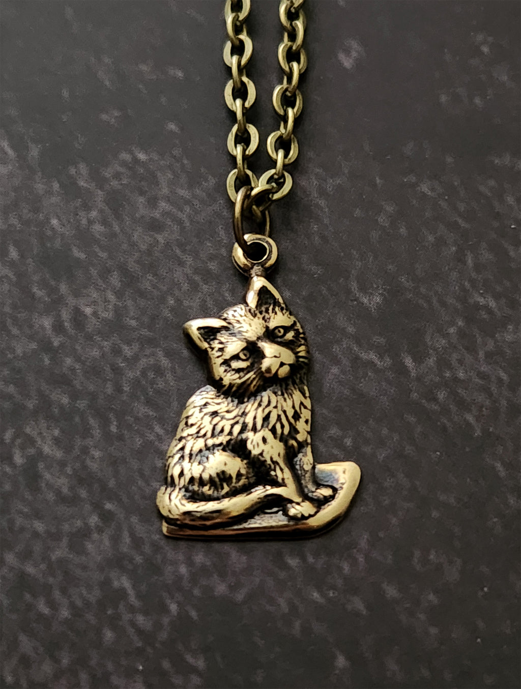 cozy cat necklace