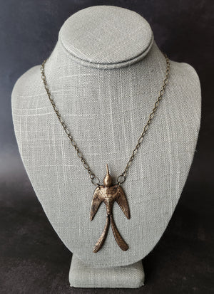 soaring sparrow necklace
